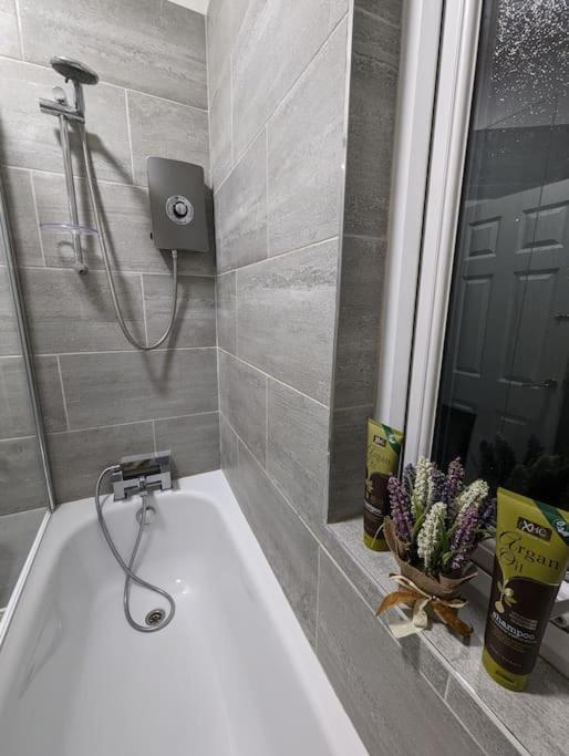 3-bed For Football Fans Holiday home Liverpool